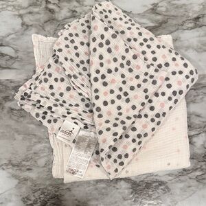 Aden Muslim Blankets